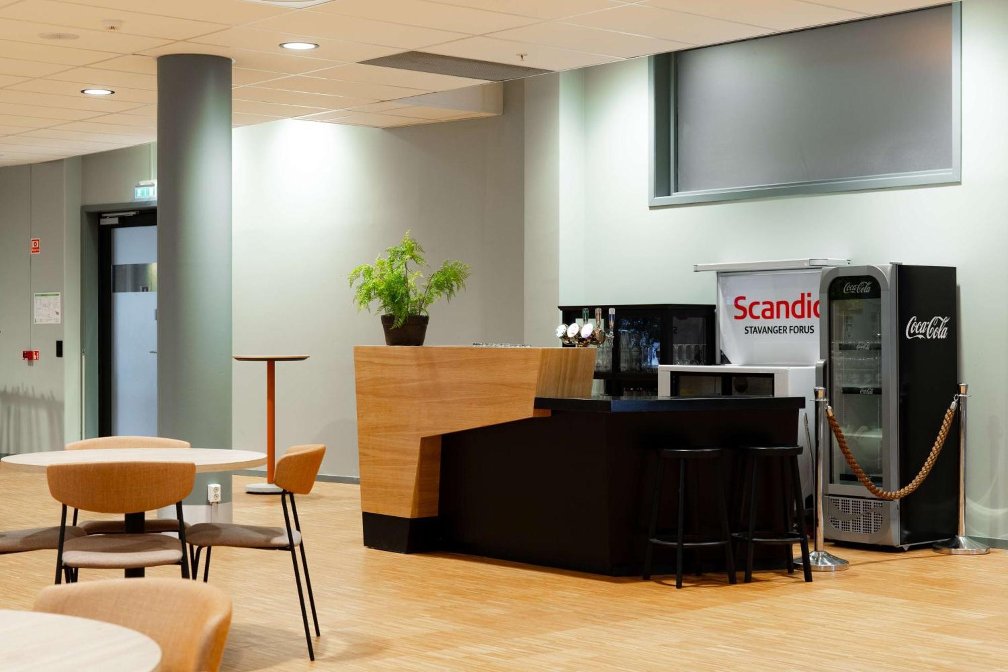 Отель Scandic Stavanger Forus Экстерьер фото